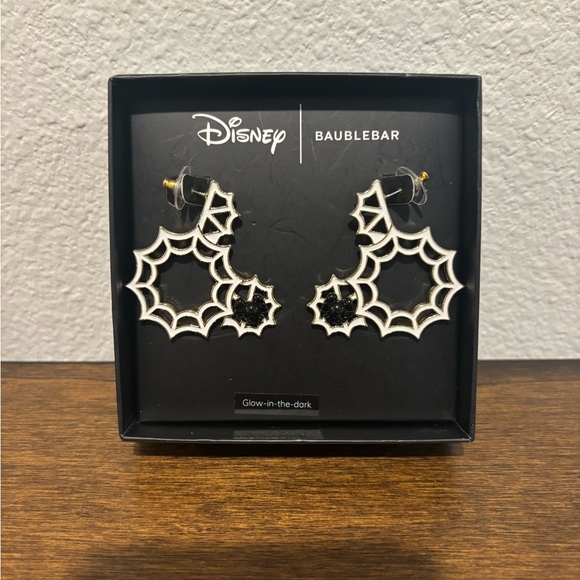 BaubleBar Spider Web Earrings with Glow Effect - Picture 1 of 4